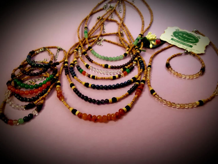 LINEA ORIGINAL BRACCIALI E COLLANE  DEI CHAKRA CON MINERALI