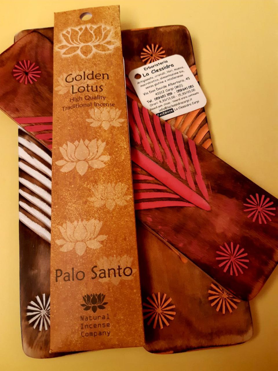INCENSO IN STICK  GOLDEN LOTUS: PALO SANTO