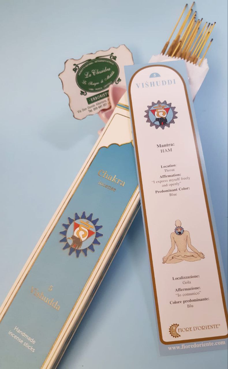 Incenso in stick dei chakra fiore d'oriente: N°5 VISHUDDA