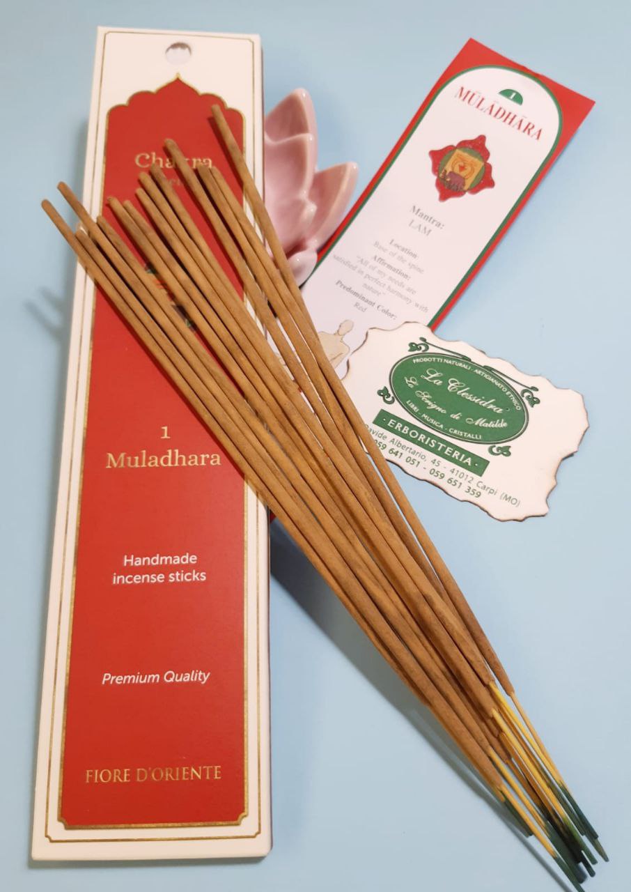 Incenso in stick dei chakra fiore d'oriente: N°1  MULADHARA