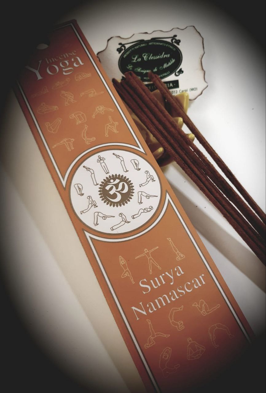 INCENSO IN STICK YOGA FIORE D'ORIENTE: SURYA NAMASCAR