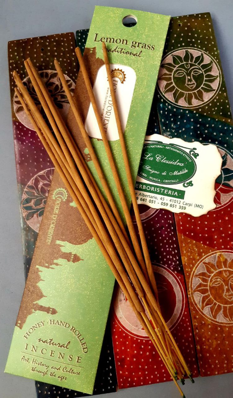 INCENSO  IN STICK TRADITIONAL: LEMON GRASS (CITRONELLA)