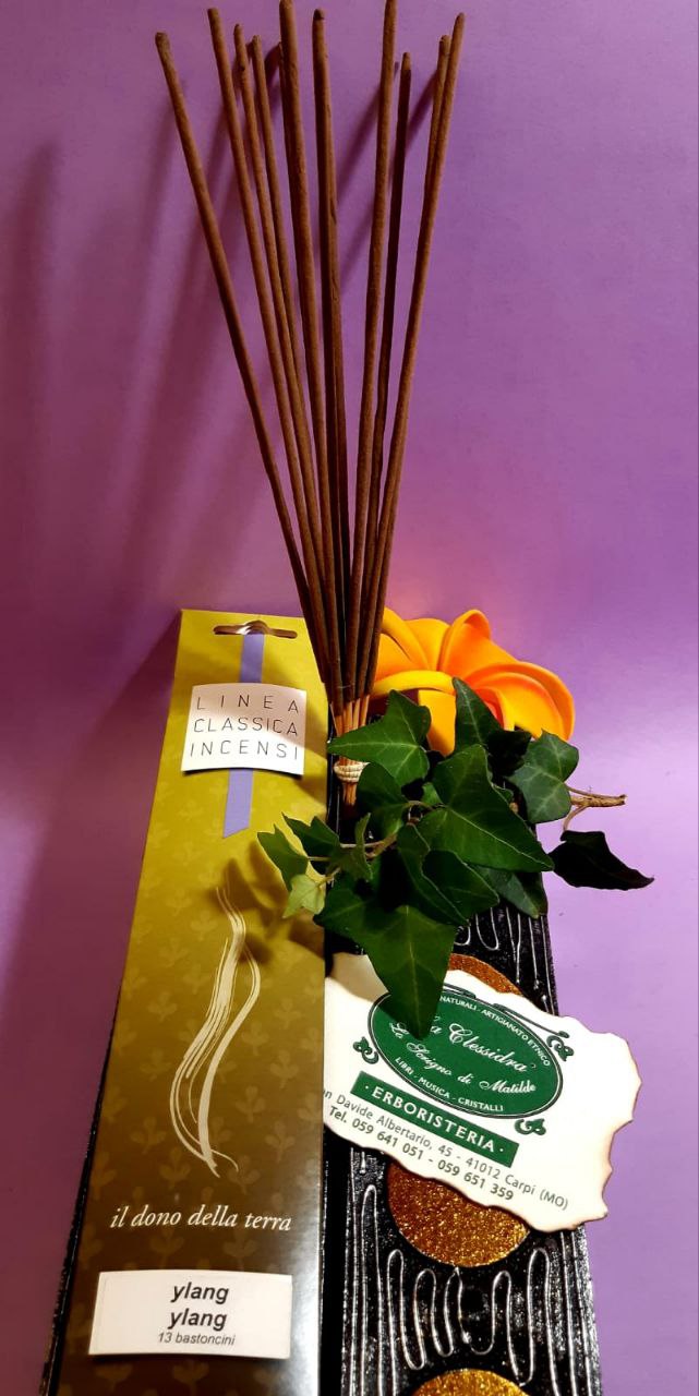 Incenso in stick tradizionale Dhanvantari: ylang ylang