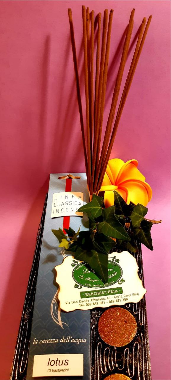 Incenso in stick tradizionale Dhanvantari: lotus
