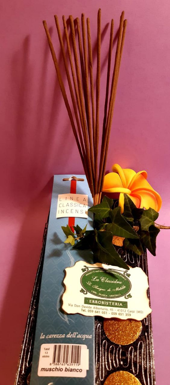 Incenso in stick tradizionale Dhanvantari: muschio bianco