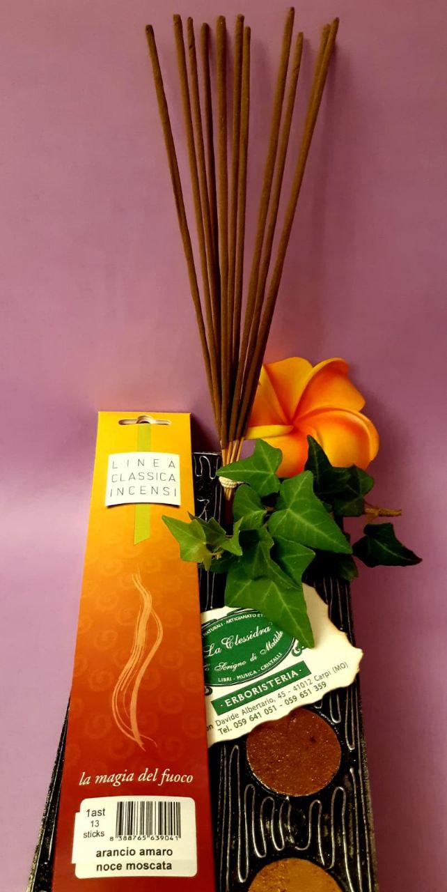 Incenso in stick tradizionale Dhanvantari: arancio amaro e noce moscata