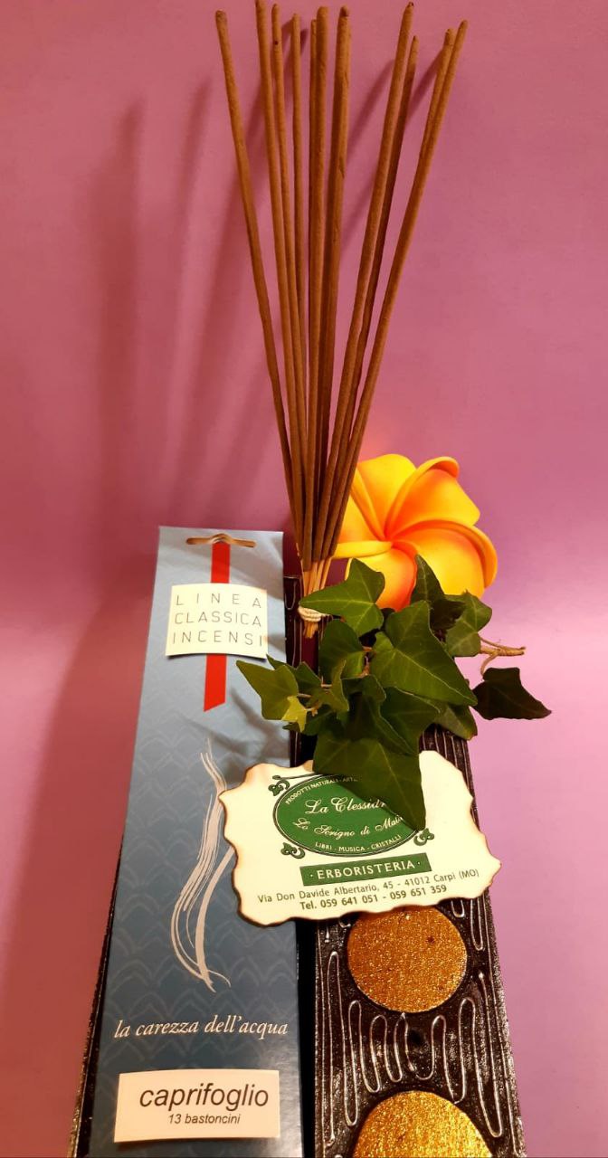 Incenso in stick tradizionale Dhanvantari: caprifoglio