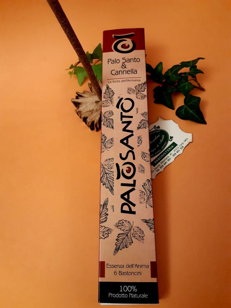 Palo santo:  PALO SANTO E CANNELLA (incenso in stick)