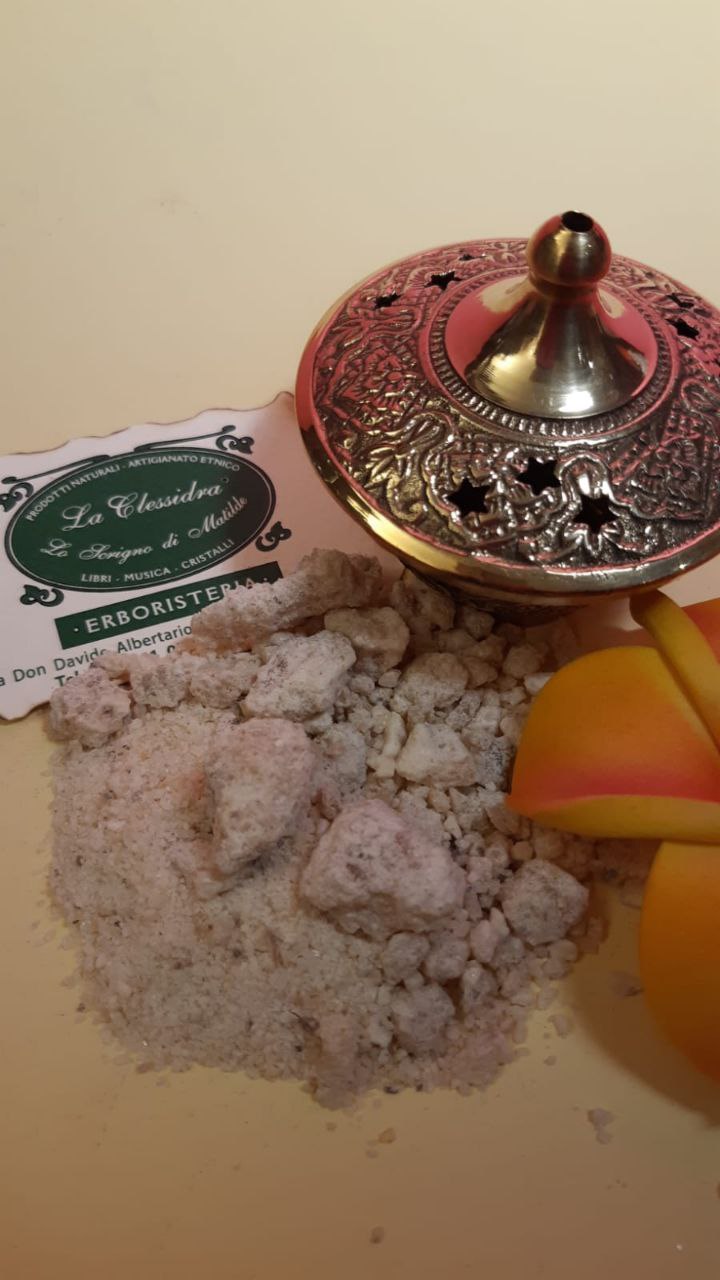 INCENSO IN GRANI: BENZOINO BIANCO (Styrax officinalis)