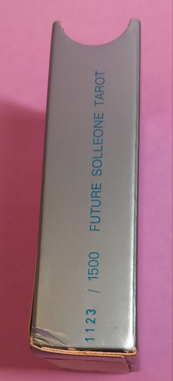 TAROCCHI: FUTURE SOLLEONE TAROT di Elisa Cassari