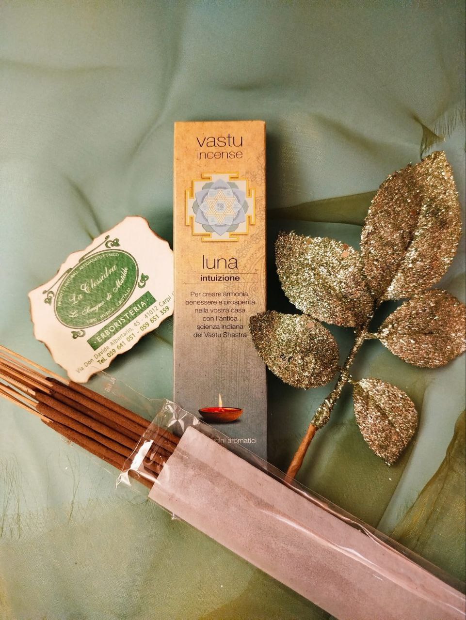 INCENSO IN STICK VASTU: LUNA