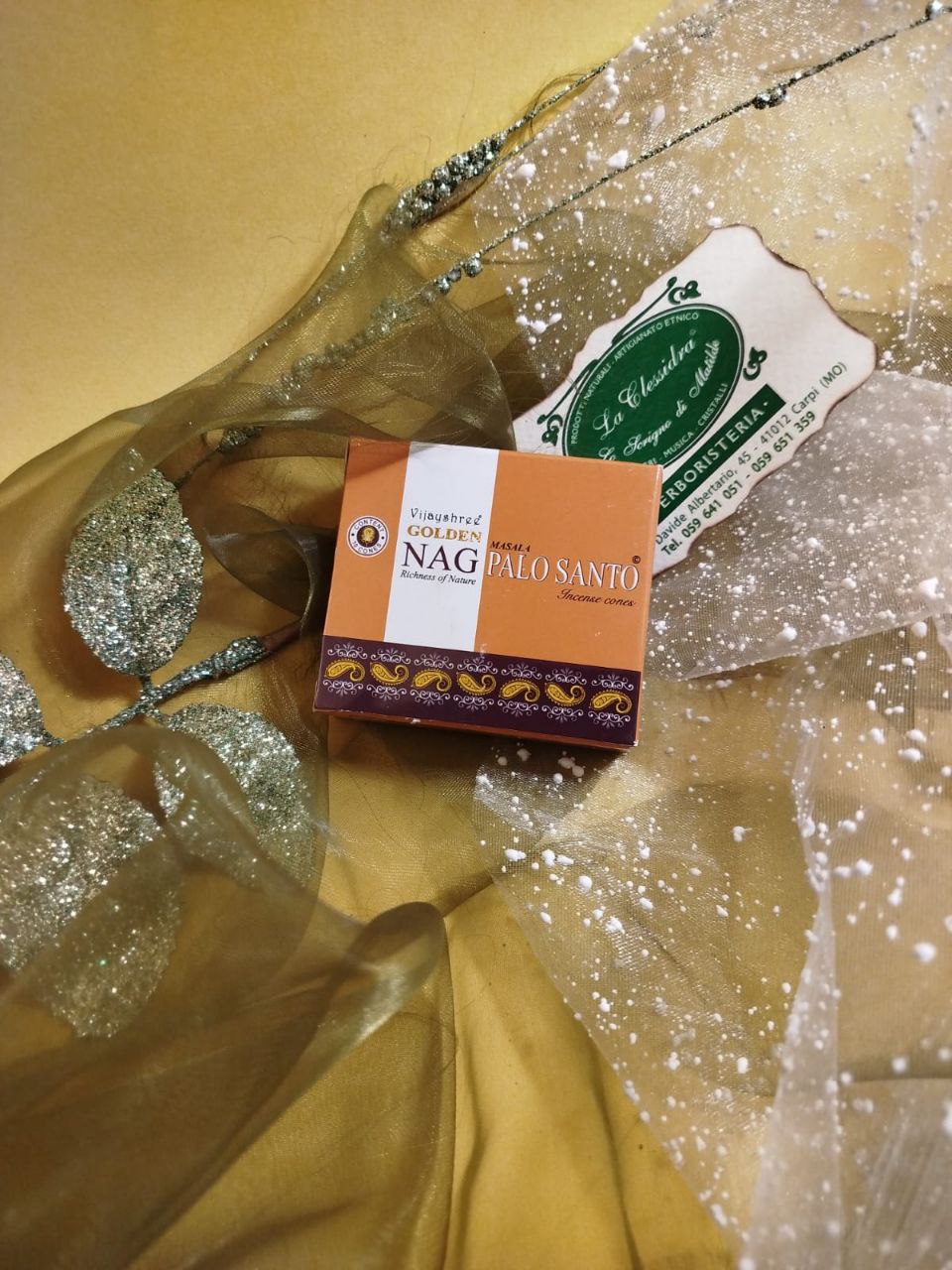 INCENSO IN CONI GOLDEN NAG: PALO SANTO