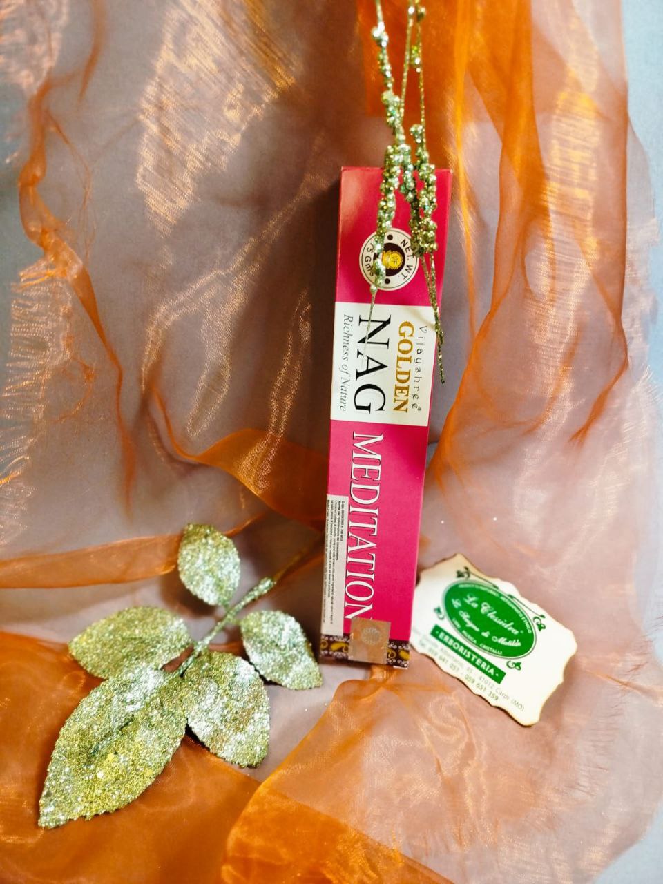 INCENSO IN STICK GOLDEN NAG: MEDITATION