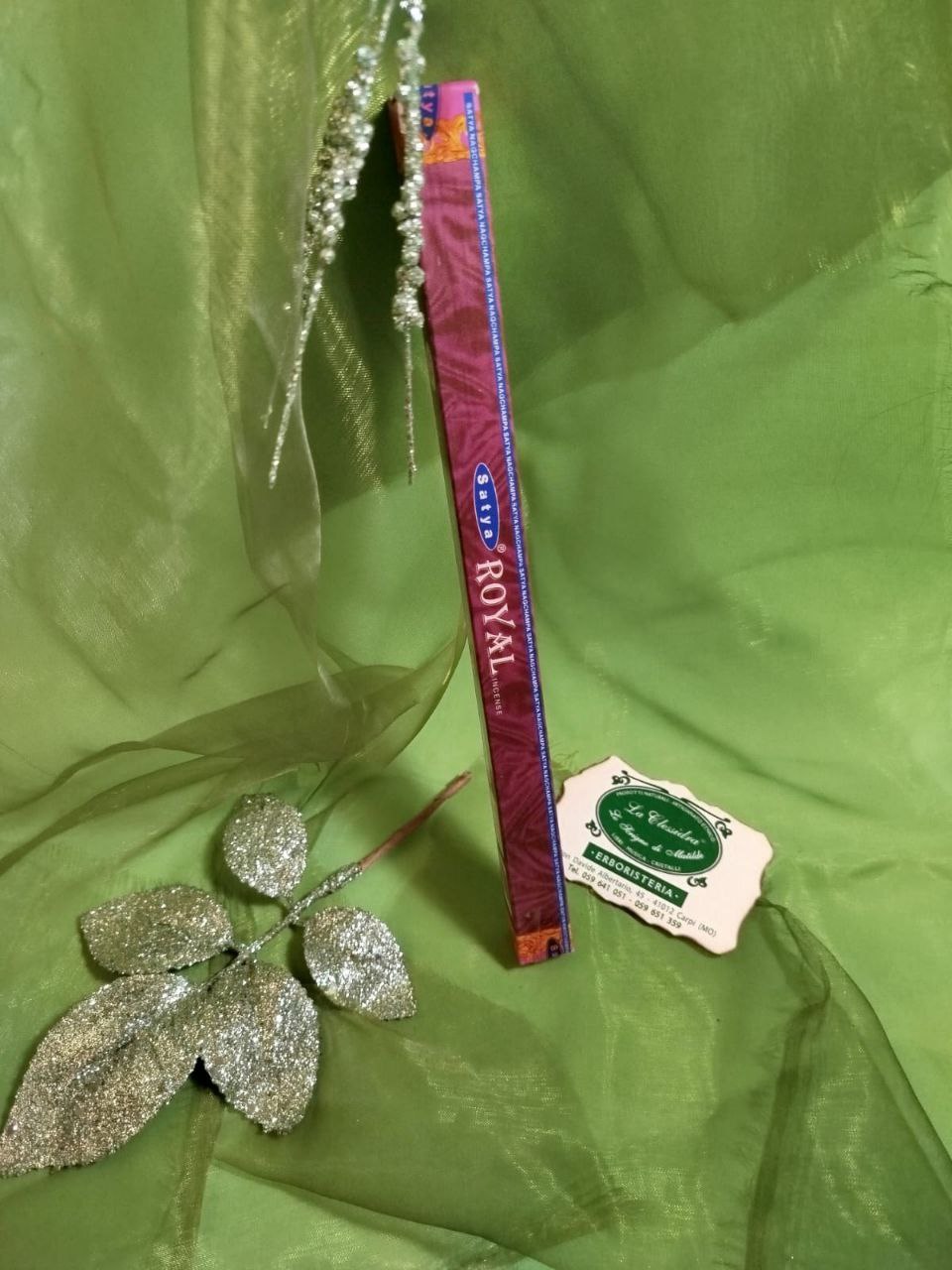 INCENSO IN STICK SATYA: ROYAL (quadro)