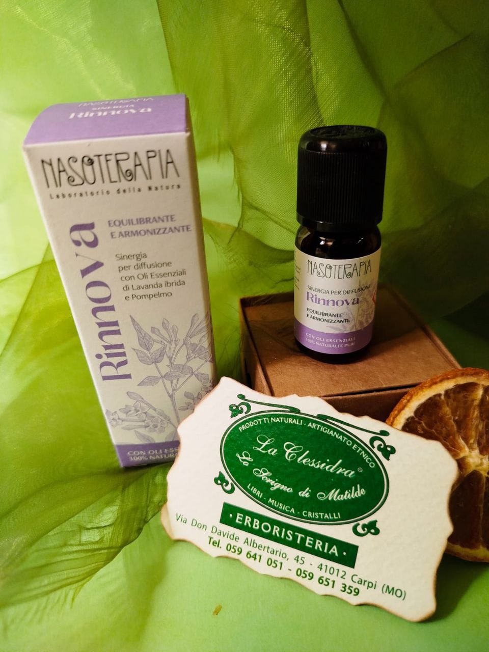 SINERGIA DI OLI ESSENZIALI: RINNOVA